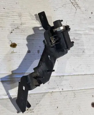 Peugeot 307 Turbo solenoid valve 9641726680 72832800 03T198