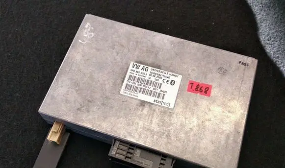 Skoda Octavia Mk2 (1Z) Bluetooth control unit module 5P0862335A