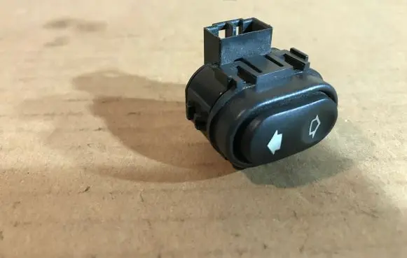 Jaguar S-Type Electric window control switch LNC6388AB