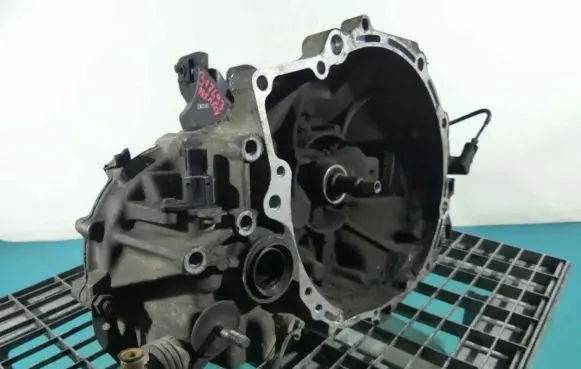 Mazda Premacy Manual 5 speed gearbox IMPRK1162792
