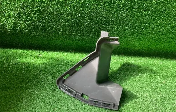 Cupra Born Intercooler air guide/duct channel