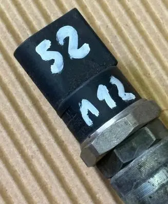 Mercedes-Benz E W211 Fuel pressure sensor 0281002498