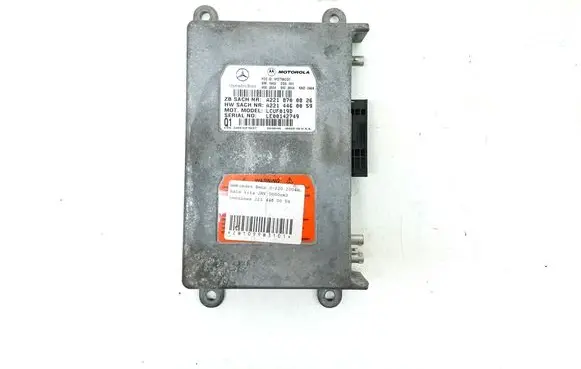 Mercedes-Benz S W220 Bluetooth control unit module A2218700826