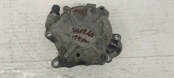 Volkswagen Sharan Vacuum pump 03L145100