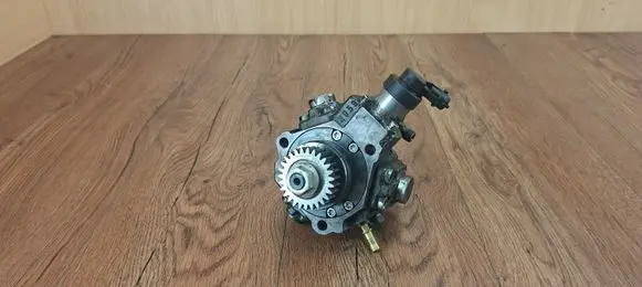 Renault Espace - Grand espace IV Fuel injection high pressure pump 8200690744 0445010223 8200934657