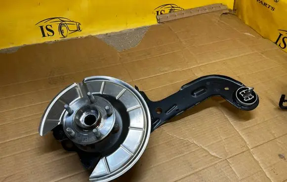 Ford Kuga III Rear wheel hub spindle/knuckle LX615A969AEE JX612K317BB LX6C2C300A1D