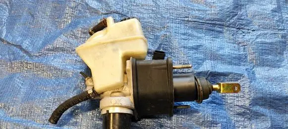 Mercedes-Benz SL R230 Brake booster