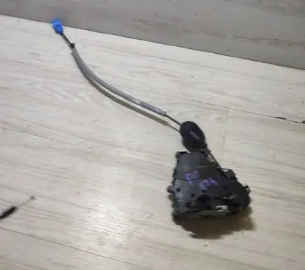 Renault Kangoo III Front door lock 805023672R 166330