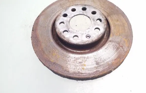 Volkswagen PASSAT B7 Front brake disc