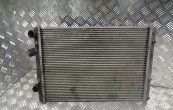 Volkswagen Polo IV 9N3 Radiator set 6N0121253AK