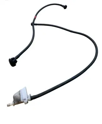 Toyota Yaris Windshield washer spray nozzle 