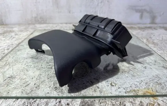 Volvo V50 Steering wheel column trim 30680134