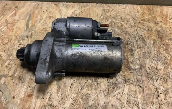 Volkswagen PASSAT B6 Starter motor 02Z911023G D6GS11