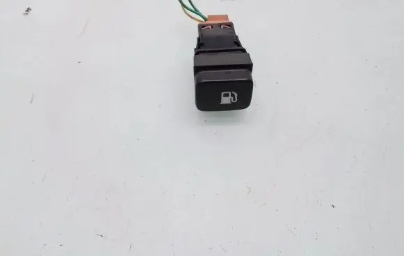 Citroen C4 Grand Picasso Fuel tank opening switch 96530658XT