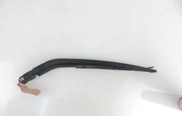 Hyundai i20 (PB PBT) Rear wiper blade arm