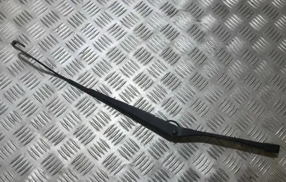 Subaru Legacy Front wiper blade arm 89813577 89813-577