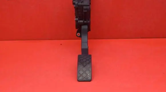 Skoda Fabia Mk2 (5J) Accelerator throttle pedal 6Q1721503M