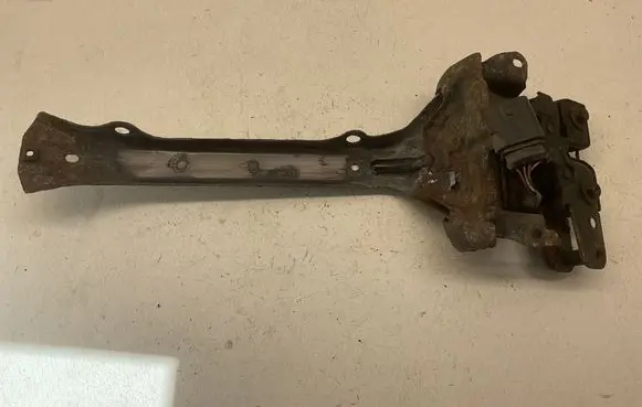 Porsche Cayenne (9PA) Tailgate lock latch 