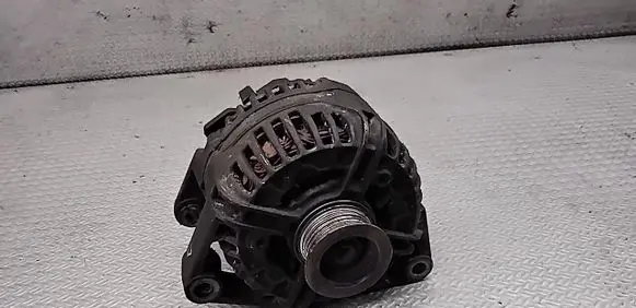 Opel Vectra C Generator/alternator 0124525030 13108596