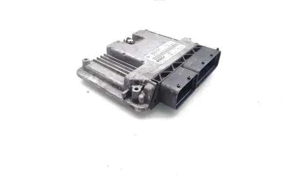 Chevrolet Captiva Engine control unit/module 96950947 0281015569