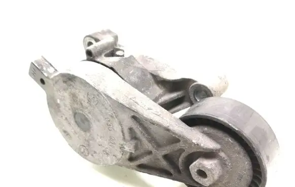 Volkswagen PASSAT B6 Alternator belt tensioner 03G903315A