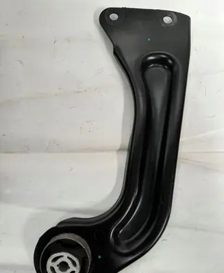 Volvo XC40 Rear control arm 32329030
