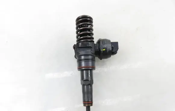 Ford Galaxy Fuel injector 0414720036 038130073AH