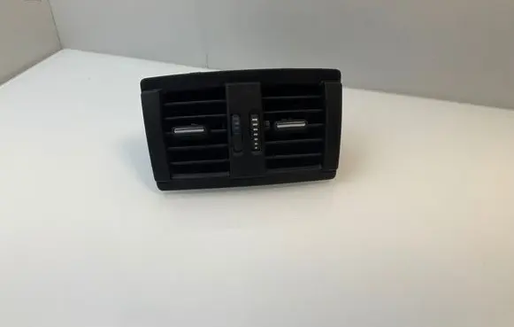 BMW 3 F30 F35 F31 Rear air vent grill 9265350 0858201