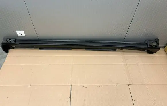 Mazda MX-30 Sill DN4E51P40B DN4E51PK1 DN4E51P41