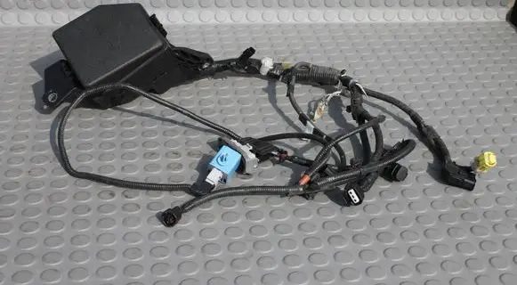Toyota RAV 4 (XA50) Fuse box set TOYOTA8266242670 8266242670 8974730040