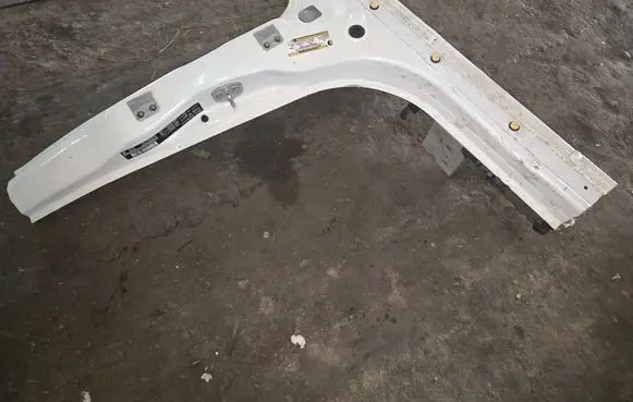 Fiat 500X Pillar (middle) 