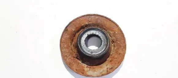 Volkswagen Bora Coil spring mount 1j0412331c
