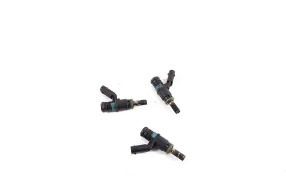 Audi A7 S7 4G Fuel injector 06E906031A