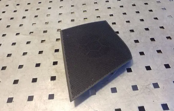 Side speaker trim/cover
