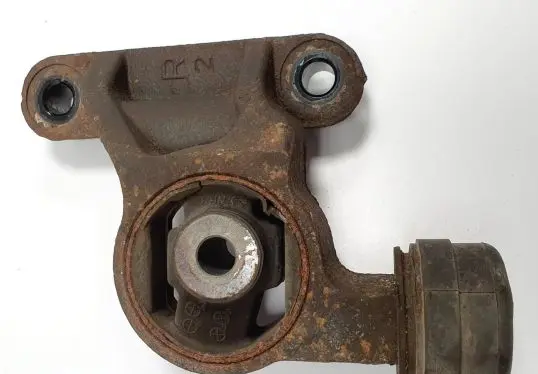 Mazda CX-7 Engine mount vacuum valve 