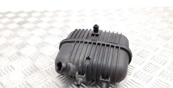 Intake resonator