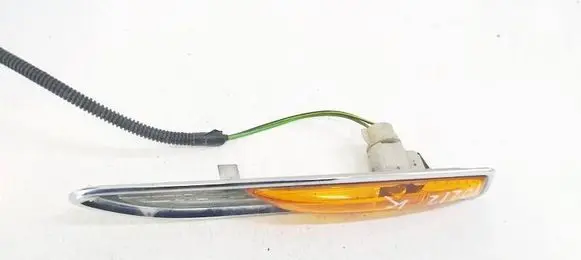 Ford Mondeo MK IV Front fender indicator light 7S7113K354BD 7S71-13K354-BD