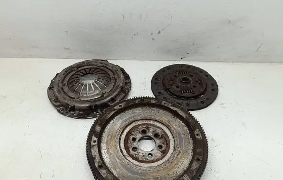 Audi A3 S3 8L Clutch set kit 06a141031H 2025H
