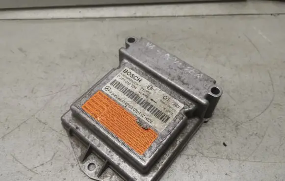 Mercedes-Benz Sprinter W906 Airbag control unit/module 0285010224 A9064461142