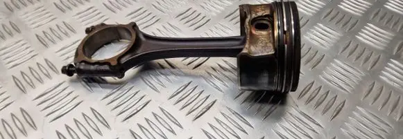 Mercedes-Benz A W169 Piston with connecting rod