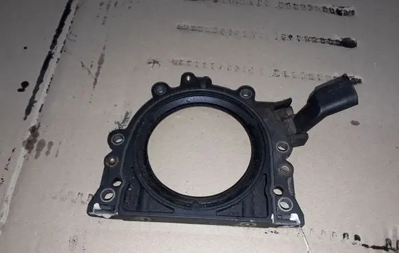 Mitsubishi Outlander Other engine bay part 038103173A