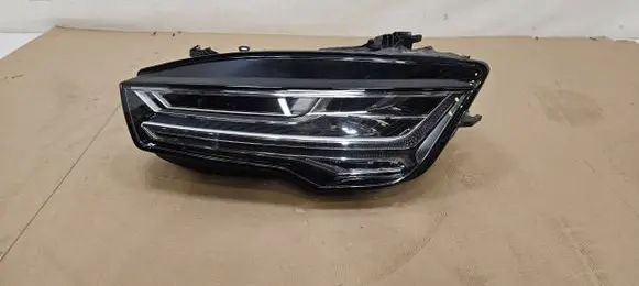Audi A7 S7 4G Headlight/headlamp AG8941035