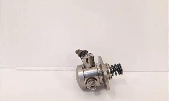 BMW 3 G20 G21 Mechanical fuel pump 7934496 13517934496