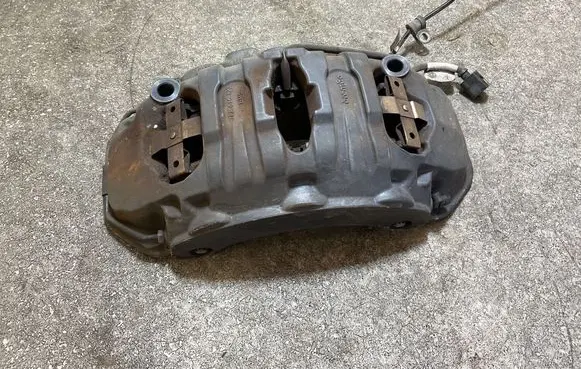 Audi e-tron Front brake caliper 7PP615123