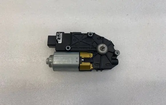 Ford Mustang VI Folding roof motor FR3B76533A24AD FR3T13B524AD GG86C