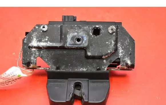 Opel Vectra C Tailgate/trunk/boot lock/catch/latch 495072894