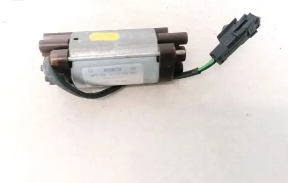 BMW 5 E39 Seat adjustment motor 0130008030 58683