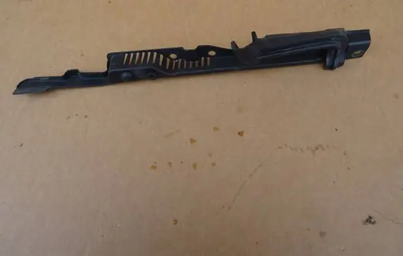 Volvo V60 Engine bonnet/hood lock trim molding 31479547