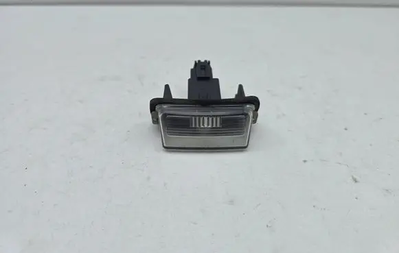 Toyota Auris E180 Number plate light 0012 E24L11Y