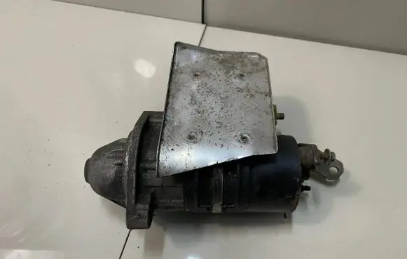Audi A4 S4 B7 8E 8H Starter motor
